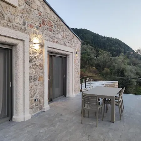 Luxury Serani With Panoramic View Сasa de vacaciones *